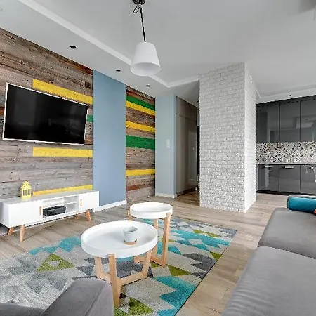 Apartment Dom & House - Okrzei Prime